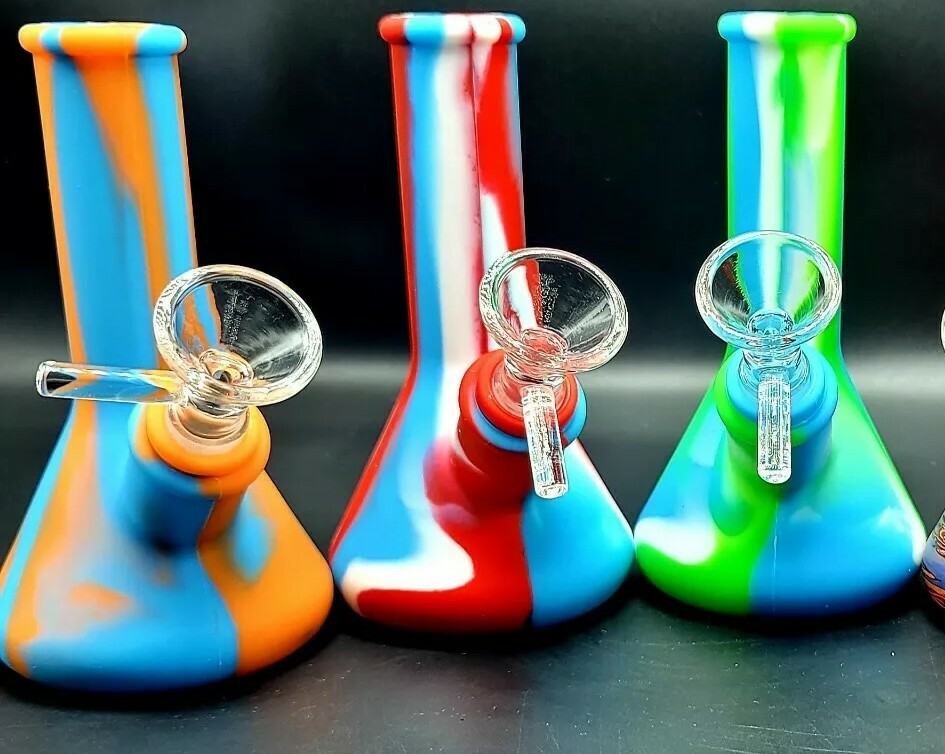 silicone bongs